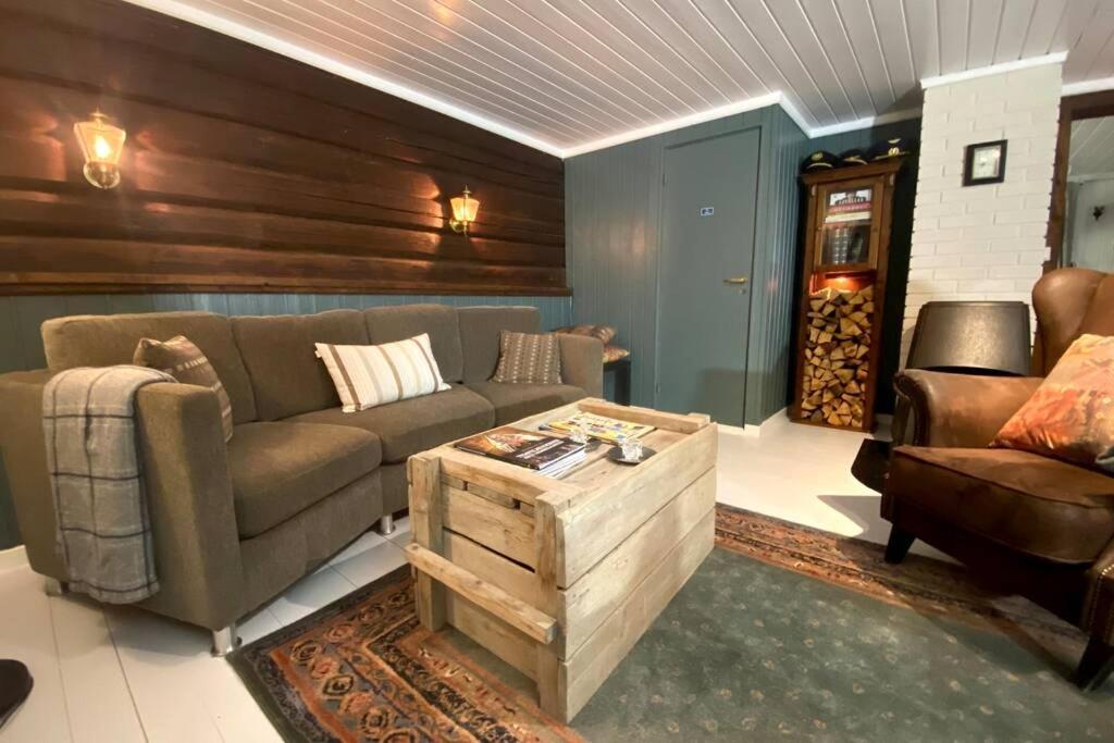 Eika Cottage: Cozy, rural, spacious&well-equiped Amot  Esterno foto